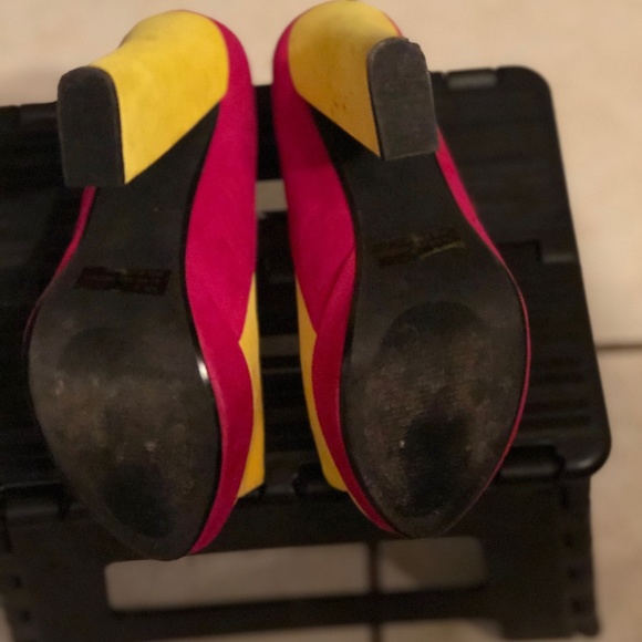 Pink & Yellow Platform Pump - Picture 4 of 5